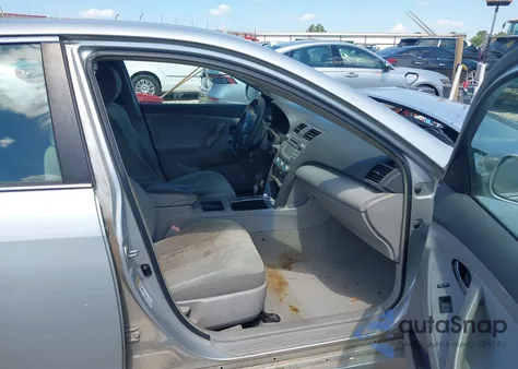 2007 Toyota Camry Le z USA, uszkodzony, nr VIN 4T1BE46KX7U655226